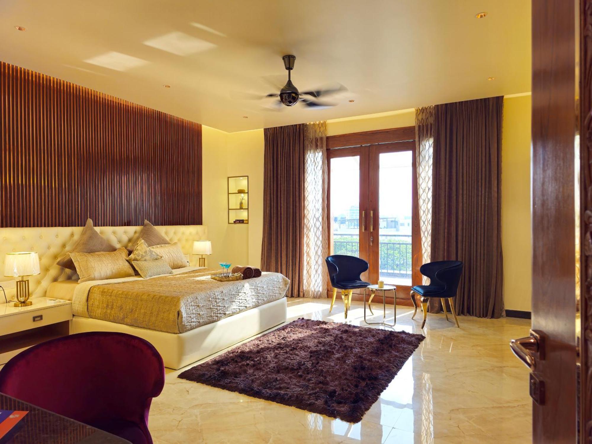 The Pentouz On 100 Feet Road Indiranagar - An Urban Luxury Retreat Appartement Bangalore Buitenkant foto